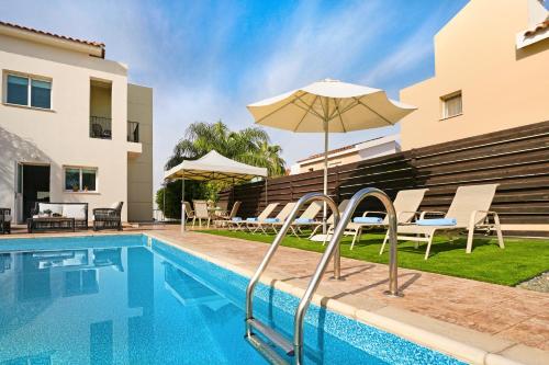 Piscina a Villa Summer o a prop