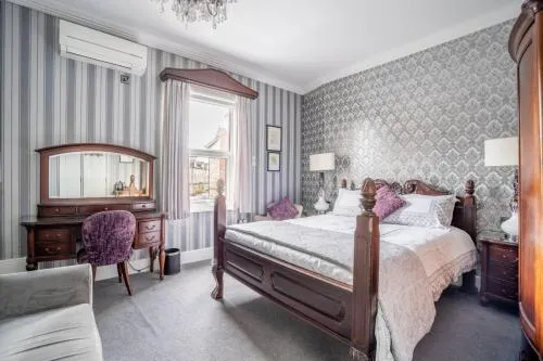 Tower Guest House photo 1