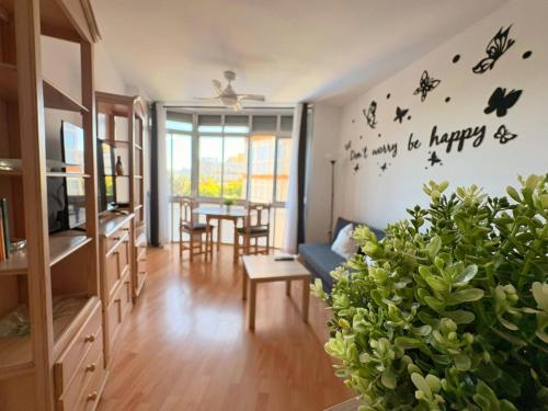 Flamingo Top Suite y Piscina junto a Puerto Marina