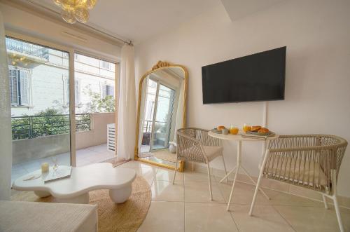 studio superbe et moderne A0B200