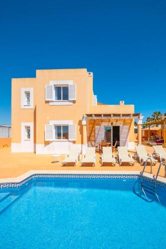 Villa Habitate - pool fence & heating beach bars