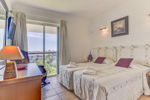 Apartamento Vila Sol com terraço e jacuzzi privado