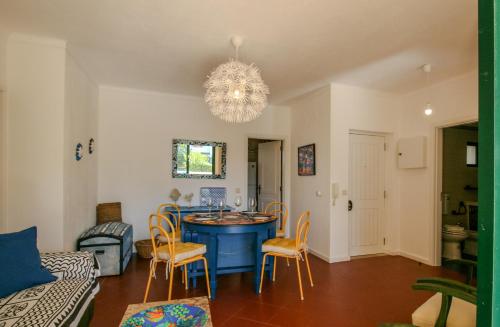 FLH Olhos D' Água Apartment with Pool