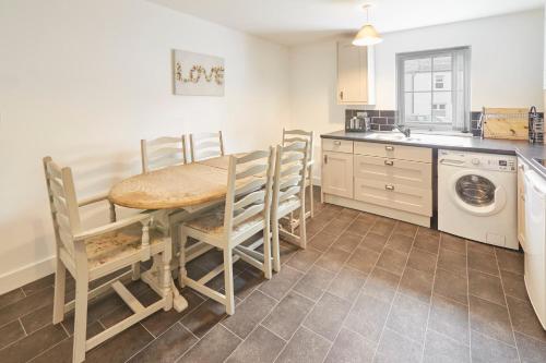 Dapur atau dapur kecil di Skinningrove Sea Salt Apt 5
