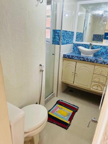 Bilik mandi di Recreio Guest House