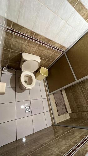 Ванная комната в Dormitorio Privado Cerca del aeropuerto