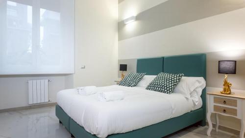 Roma Palace Suite