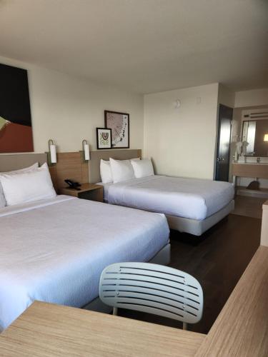 Katil atau katil-katil dalam bilik di Spark by Hilton Wichita East