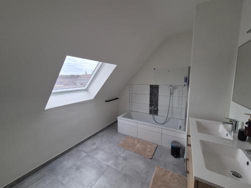 Un baño de Duplex Don Bosco C7