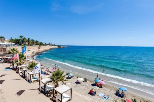 Γενική θέα στη θάλασσα ή θέα στη θάλασσα από  αυτό το διαμέρισμα