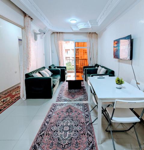 Madinaty Cozy 2 bedrooms narrow garden view apartment