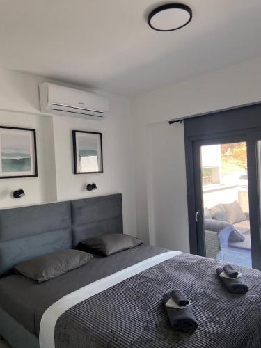 Helios Suite Isabella