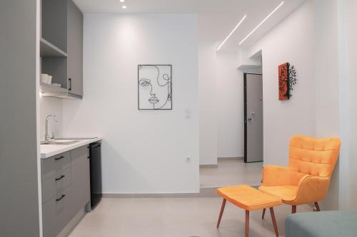 THE LOT luxury suites