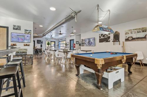 Φωτογραφία από το άλμπουμ του First Floor Suite Near St Louis With Pool σε Pacific