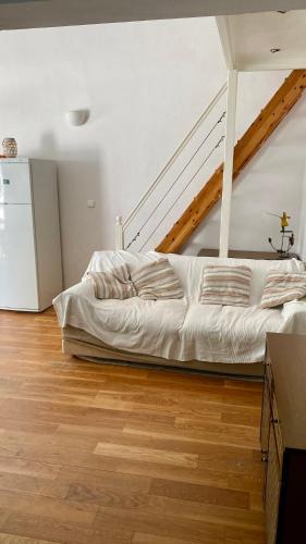 Katil atau katil-katil dalam bilik di Charming house
