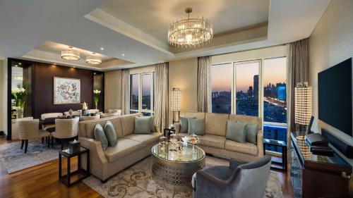 Kempinski Hotel Mall of the Emirates, Dubai Image