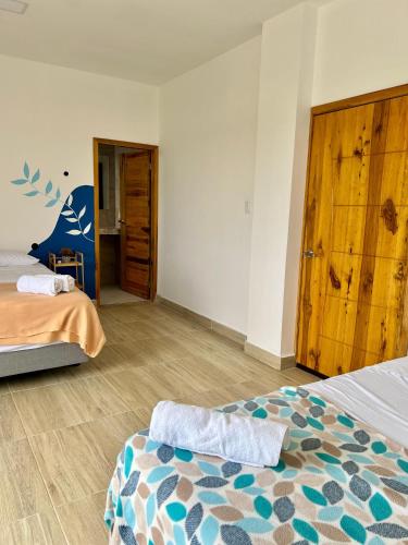 Gallery image of Ohana Beach Hotel in Playas