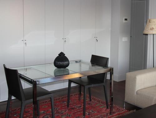 Spacious Apartment with Views of Plaza de España & María Luisa Park photo 14