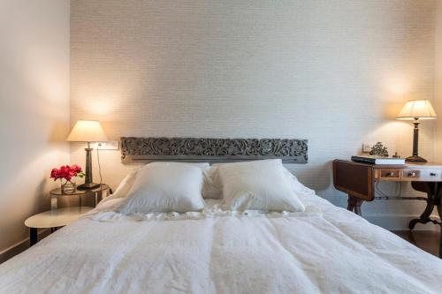 Spacious Apartment with Views of Plaza de España & María Luisa Park photo 24