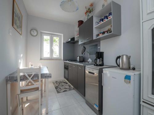 Apartment A Kind Of Magic - One Bedroom Apartment with Terrace and Sea View