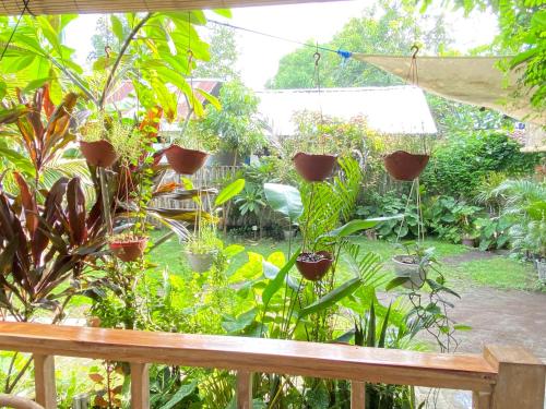 Marta House gili airにある庭