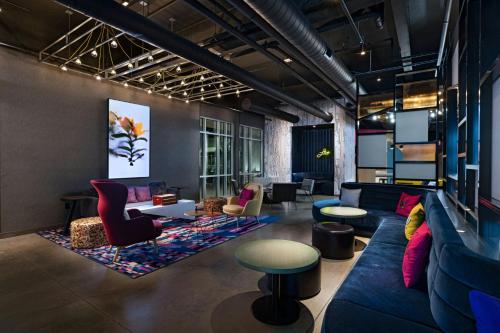 Aloft Austin Southwest Image