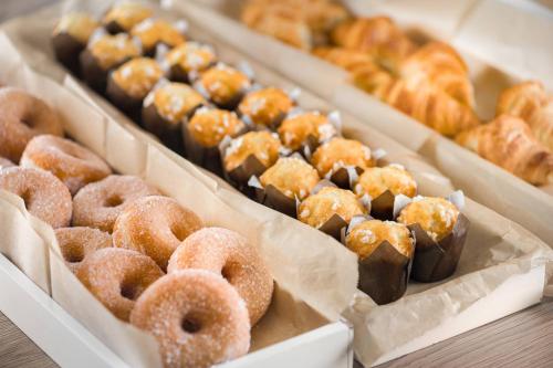 Jídlo v hotelu nebo okolí