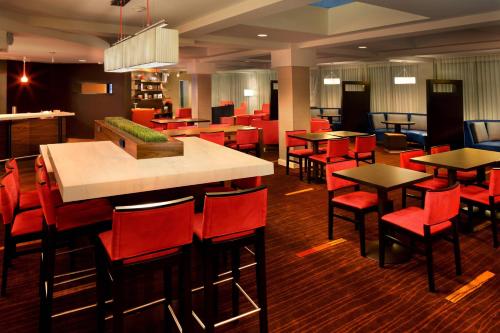 Εστιατόριο ή άλλο μέρος για φαγητό στο Courtyard Hartford Cromwell