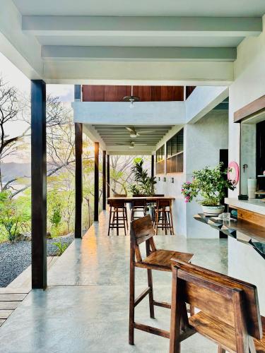 Un lugar para sentarse en The Hill Panama