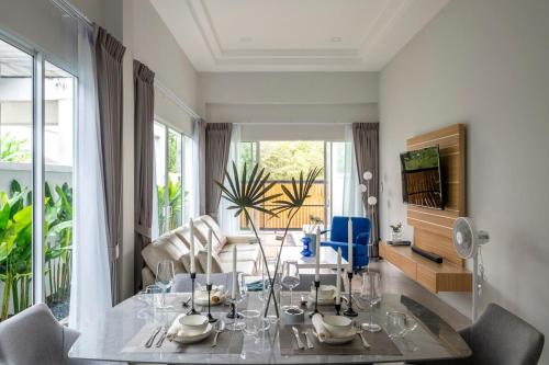 Gallery image of Laguna Beach Villa Phuket 207byน้องมังคุด in Ban Pak Lak