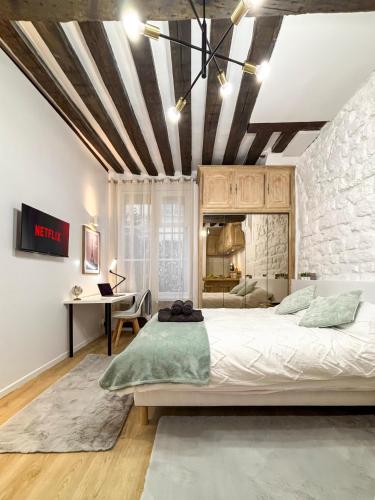 Le Columba-Studio Parisien Saint-Germain