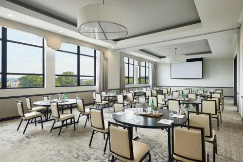 The Edwin Hotel, Autograph Collectionにあるレストランまたは飲食店
