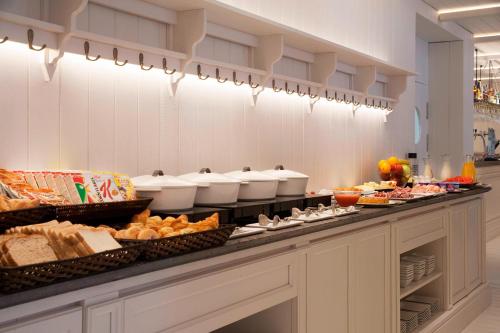 AC Hotel Victoria Suites by Marriott photo 47