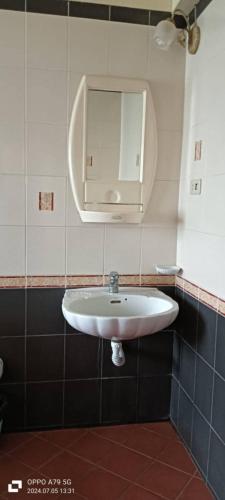 Un baño de Orchid Home