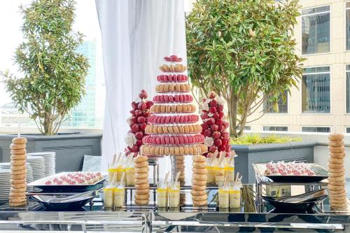 Makanan di atau berdekatan hotel