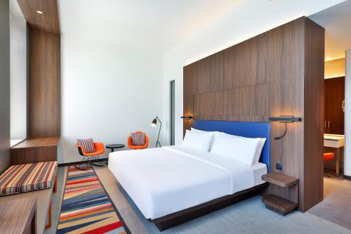 Aloft Dubai Airport Image