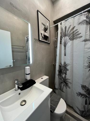 Muses Suite Klathmonos by Zeussuites