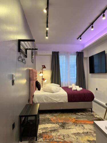 Aphrodite Suite