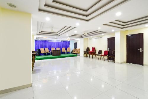 Gambar di galeri bagi Hotel L Grand - Nr Secunderabad Railway Station di Hyderabad