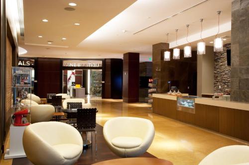 Posezení v ubytování JW Marriott Marquis Miami