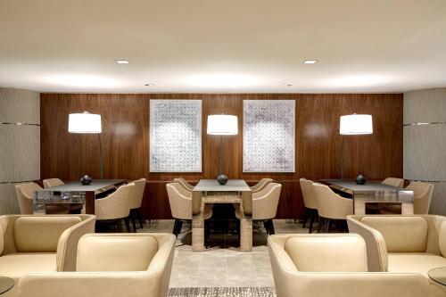 AC Hotel by Marriott Dallas Downtown Image