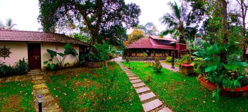 Taman di luar Ira Marari-An escape to tranquility