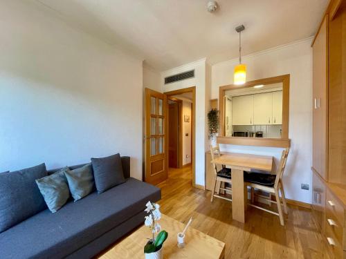 Kuchyň nebo kuchyňský kout v ubytování Apartamento en Madrid