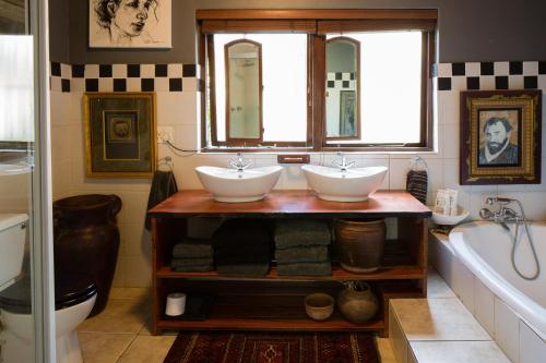 Ένα μπάνιο στο The Art Guesthouse
