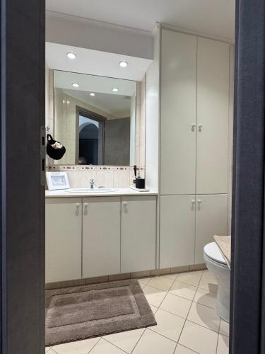 Ένα μπάνιο στο Olive Apartment