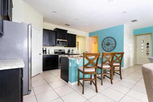 Marvelous 7 Bd w/ Pool Close to Disney @ Solterra 6086 photo 24