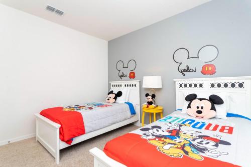 Marvelous 7 Bd w/ Pool Close to Disney @ Solterra 6086 photo 52