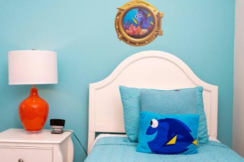 Marvelous 7 Bd w/ Pool Close to Disney @ Solterra 6086 photo 57