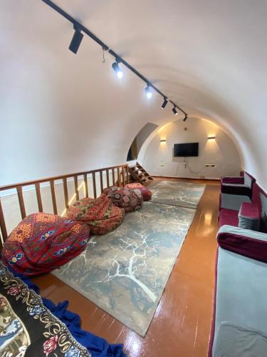 Posezení v ubytování شقة دوبلكس بروف