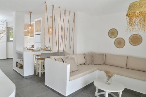 Χώρος καθιστικού στο Niriis Sea View Apartments Pasithea & Psamathe Batsi
